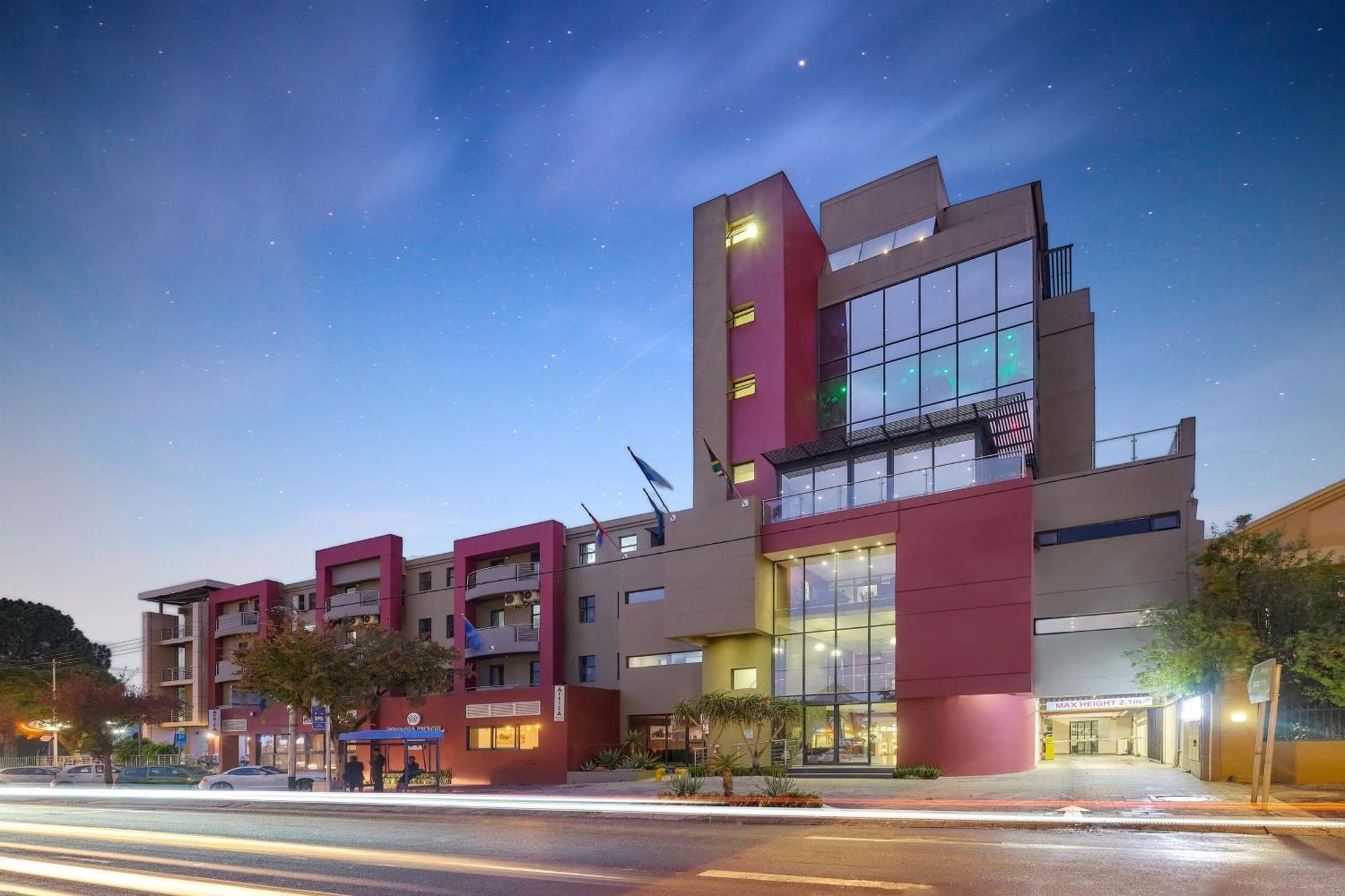 Protea Hotel By Marriott Pretoria Hatfield Екстер'єр фото